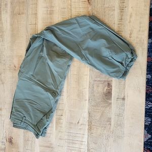 Howler Brothers, ShoalWater tech pants, size waist 36 inseam 34, olive